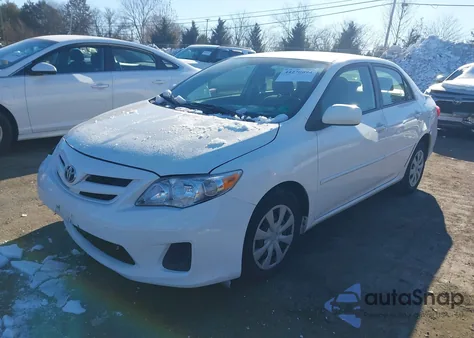 2011 Toyota Corolla Le z USA, uszkodzony, nr VIN JTDBU4EE0BJ088196
